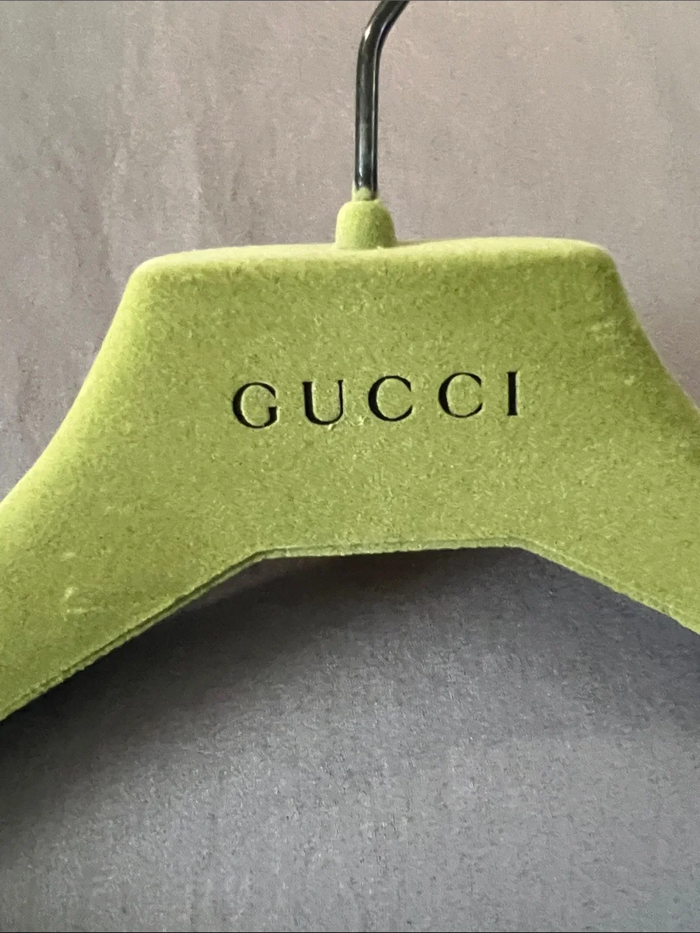 Gucci Velvet Hangers in Lime Green and Black (Set)